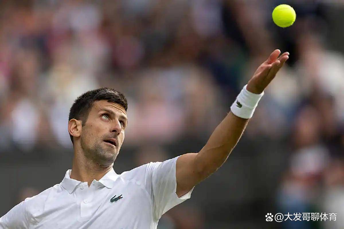 关于日本网球队横扫英国网球队，德约科维奇完成帽子戏法的信息