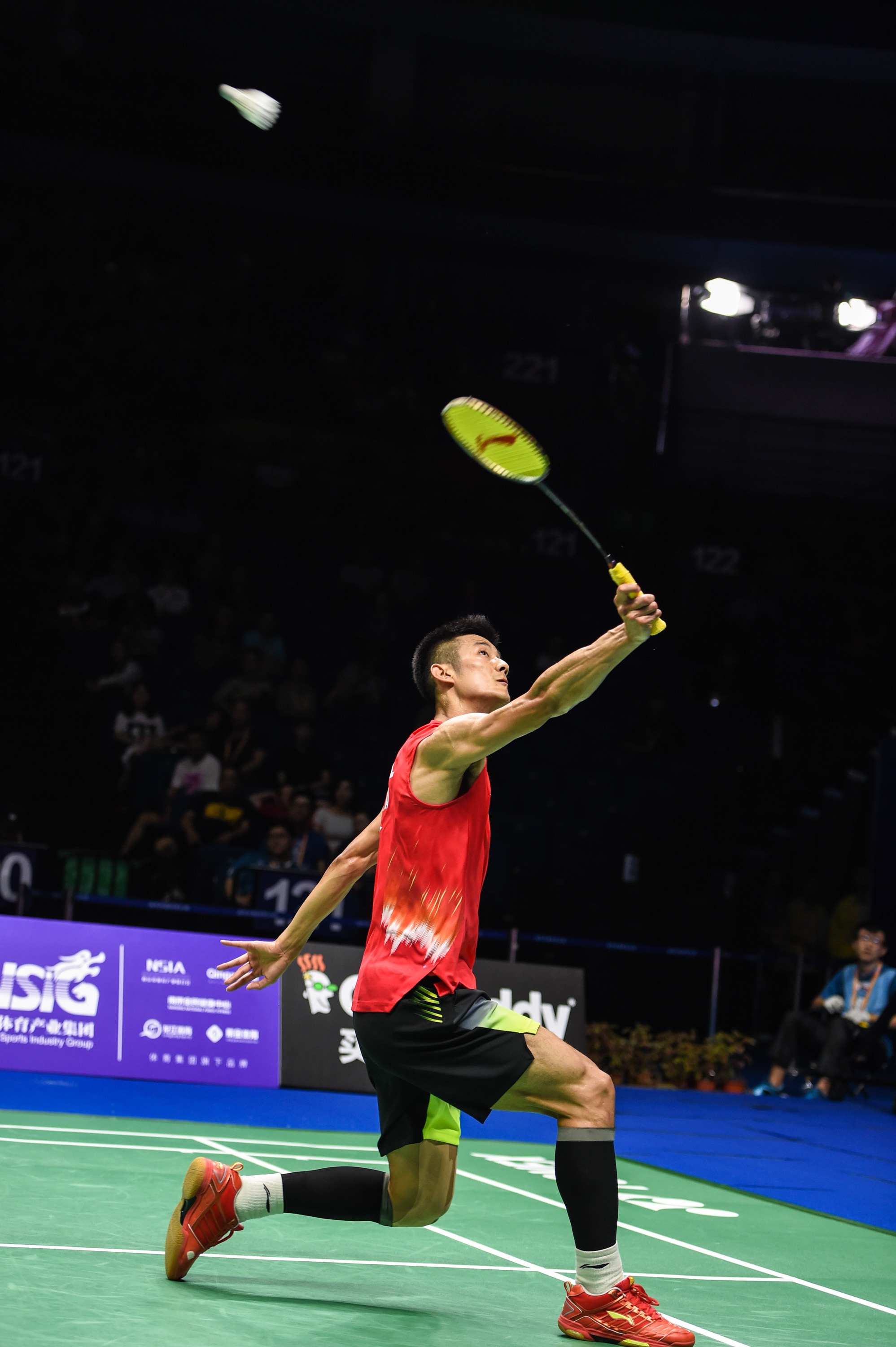 韩国羽毛球队强势日本羽毛球队，谌龙完成帽子戏法