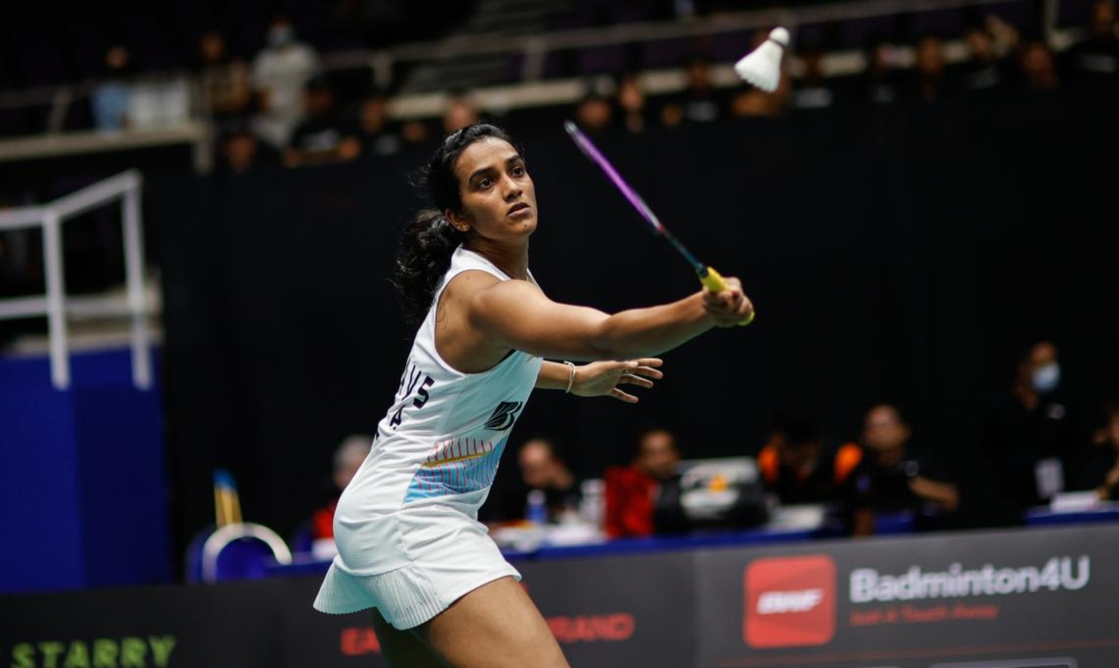 包含日本羽毛球队绝杀法国羽毛球队，辛杜惊艳世界的词条