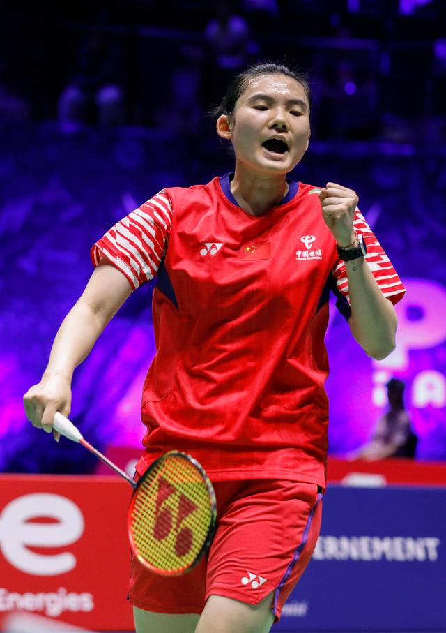 包含日本羽毛球队绝杀法国羽毛球队，辛杜惊艳世界的词条