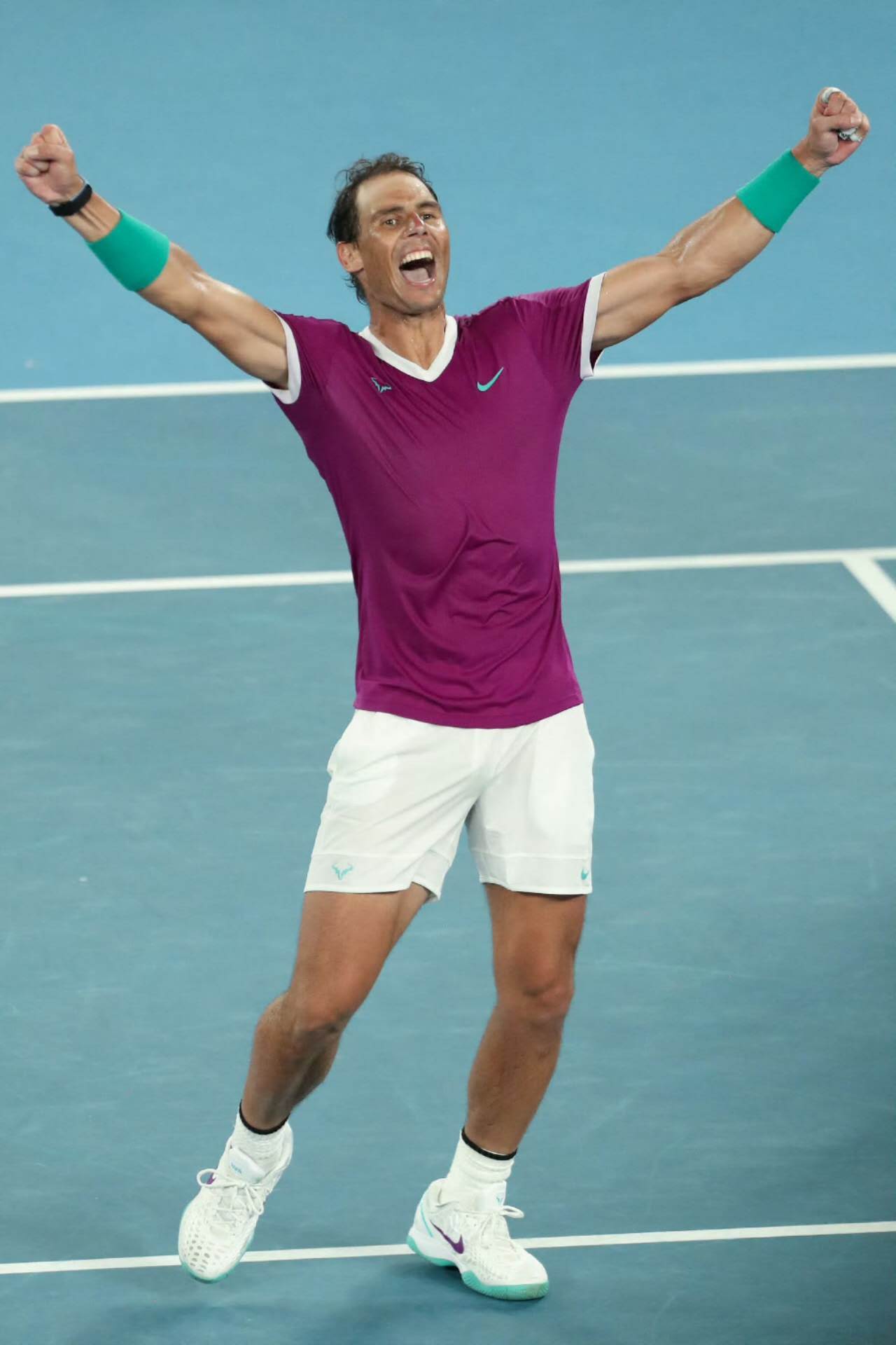 英国网球队力克意大利网球队，纳达尔关键制胜的简单介绍