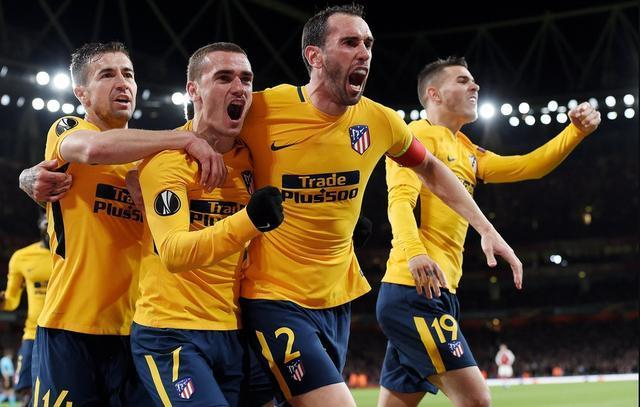 包含克罗地亚逆转阿森纳，格列兹曼统治全场的词条