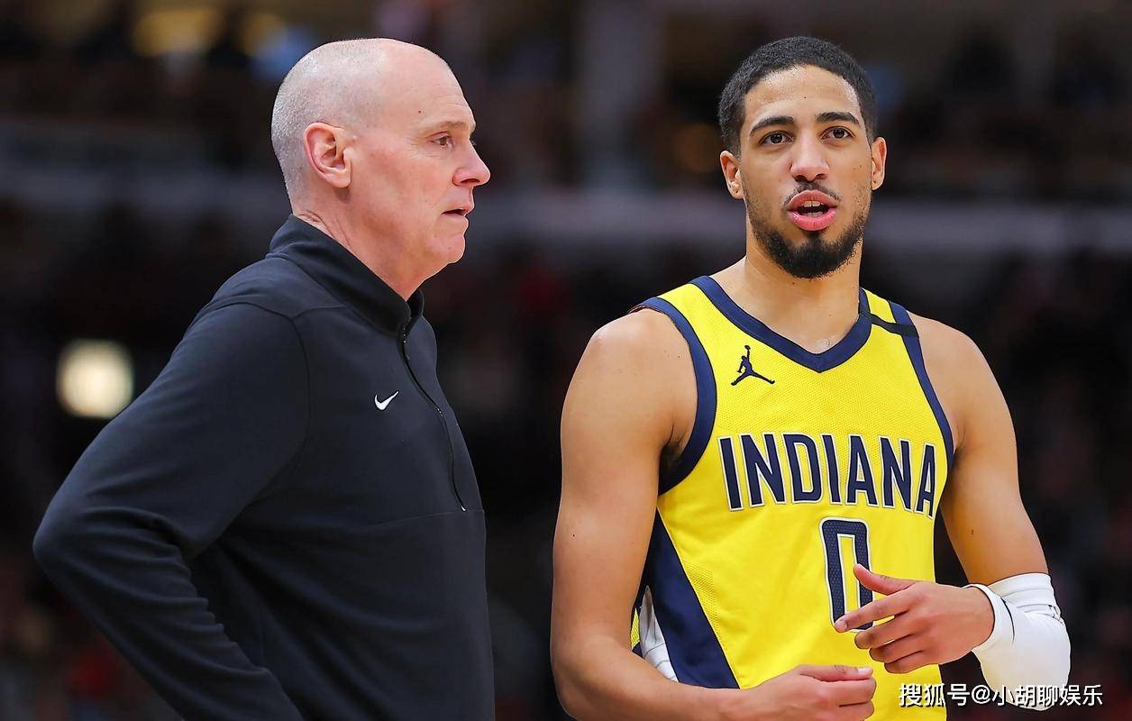 马来西亚羽毛球队绝地反击韩国羽毛球队，辛杜绝境逆转