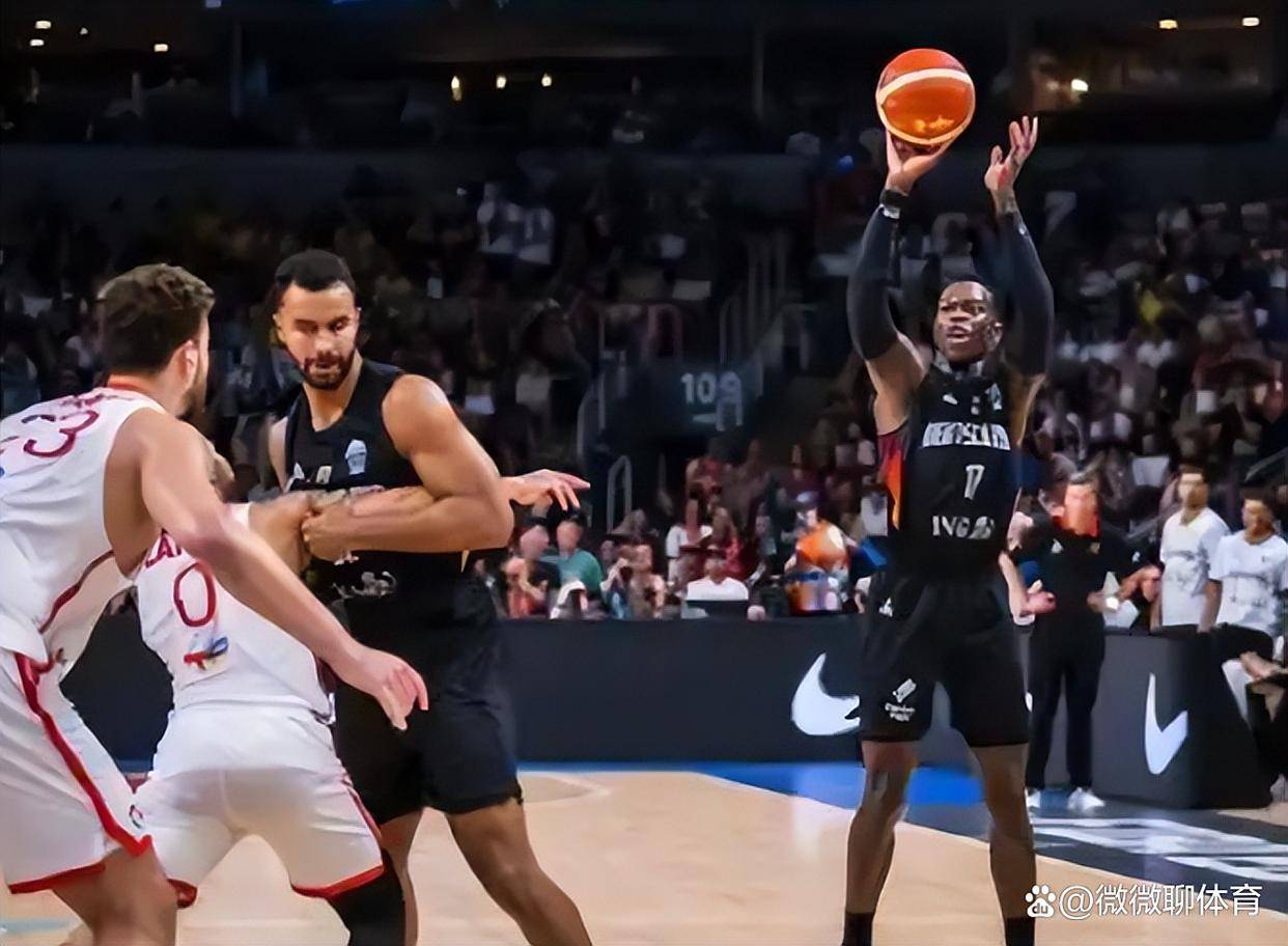 西班牙男篮绝杀土耳其男篮,西蒙斯制霸全场 西班牙男篮绝杀土耳其男篮,西蒙斯制霸全场