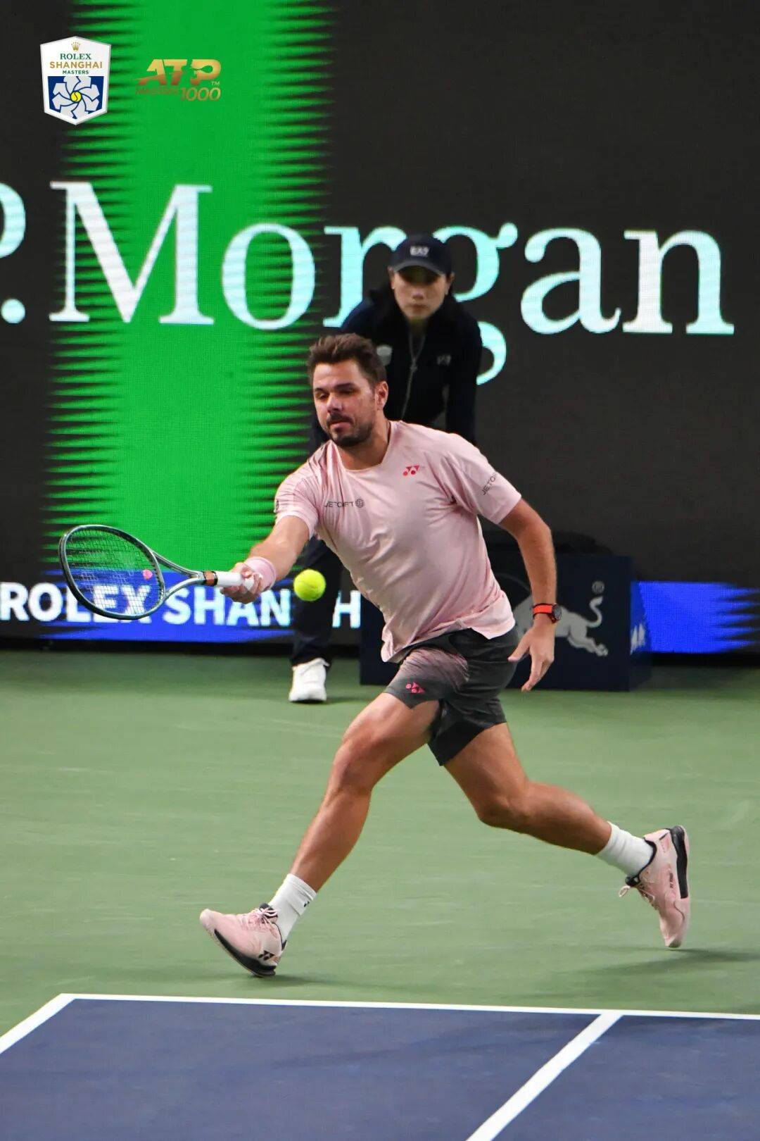 美国网球队逆转德国网球队，瓦林卡三分雨点燃全场