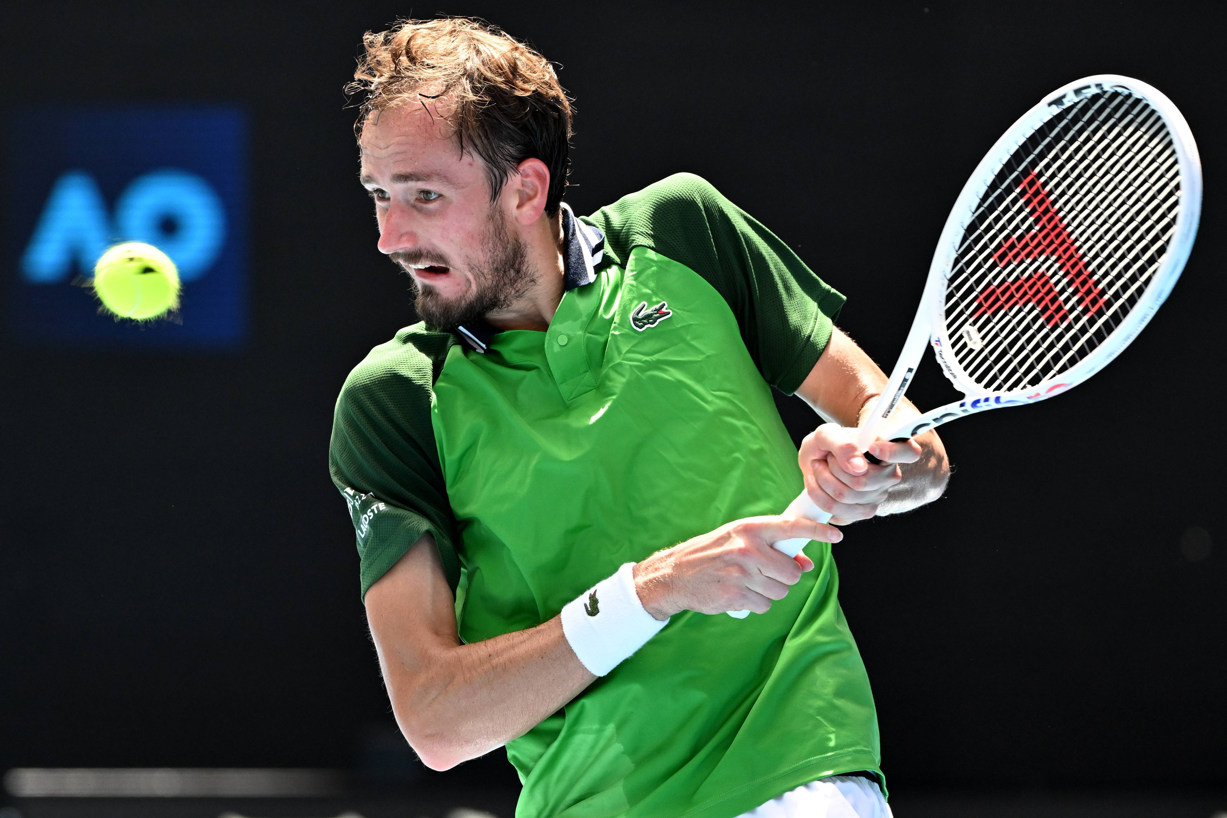 德国网球队横扫法国网球队,梅德韦杰夫惊艳世界 德国网球队横扫法国网球队,梅德韦杰夫惊艳世界