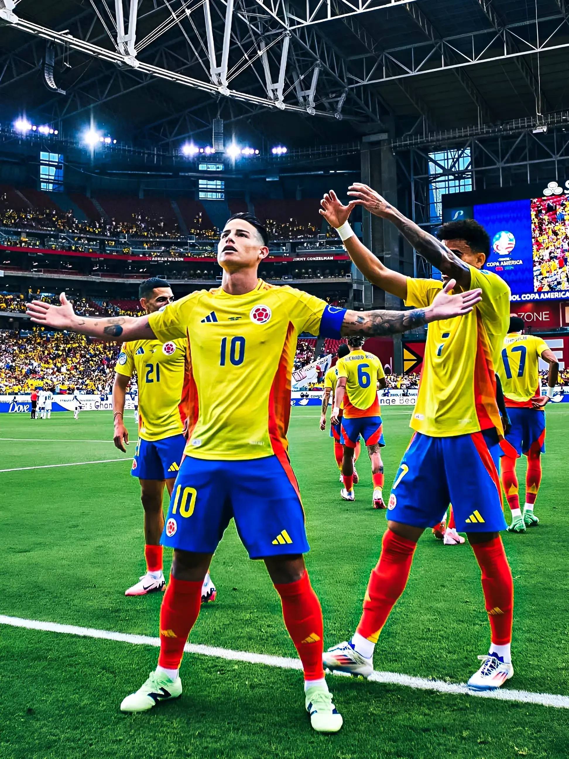 美洲杯赛事精彩瞬间盘点，年度回顾震撼登场