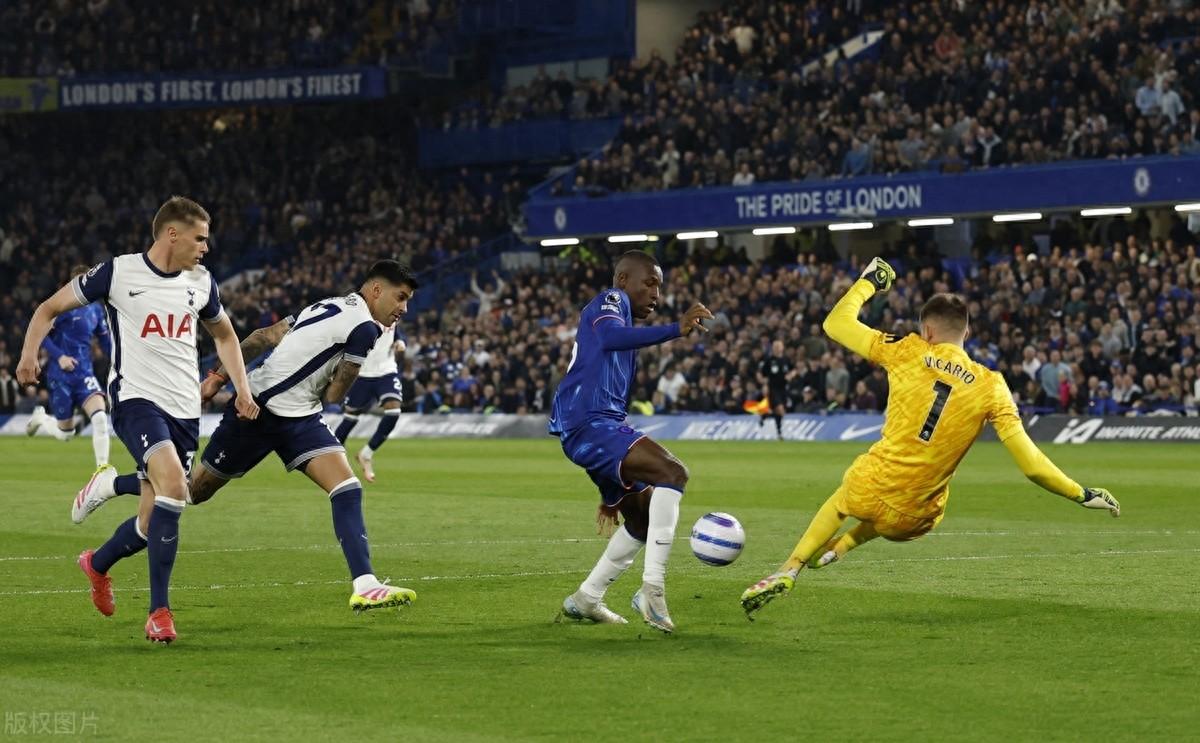 切尔西险胜英格兰，孙兴慜惊艳四座