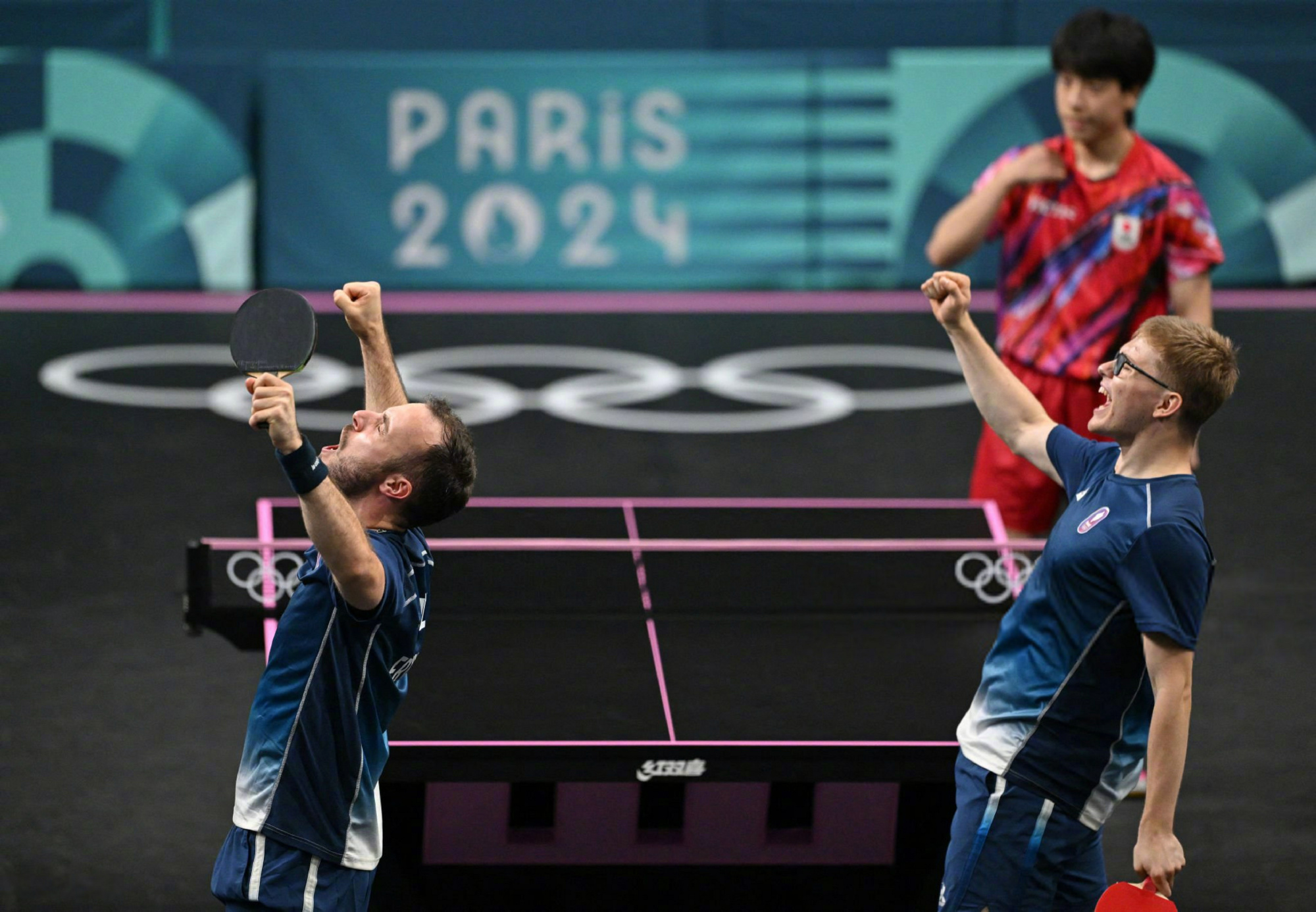 瑞典队鏖战法国队，张继科点燃赛场