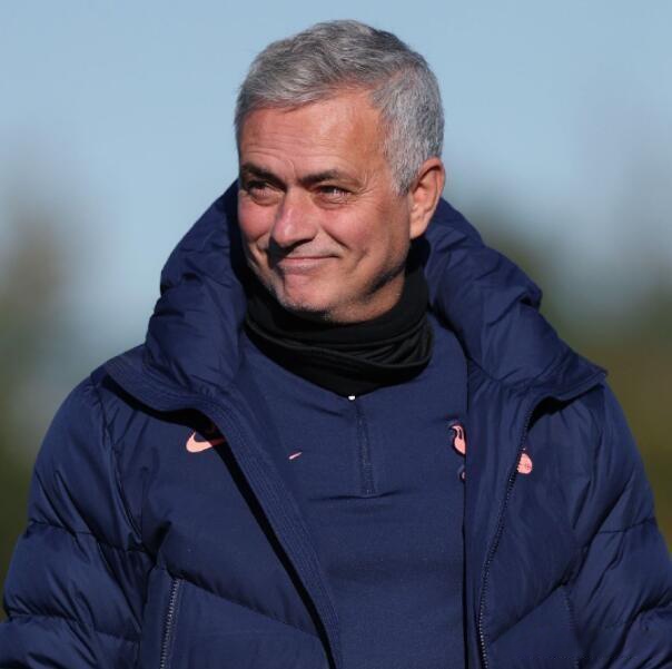 谨慎备战,迎接国际豪门挑战 谨慎备战,迎接国际豪门挑战