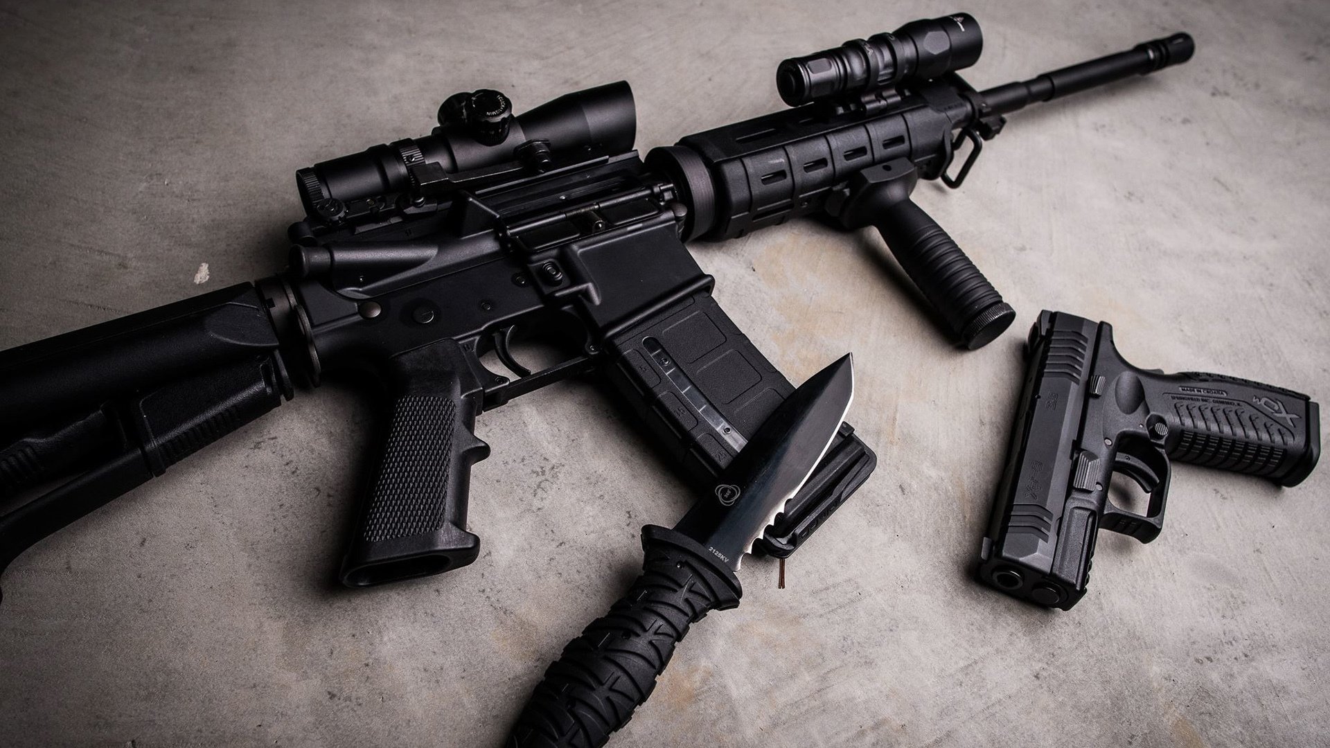 铁壁下的奇兵，米切尔闪光，辽宁队强压上海队取关键胜利