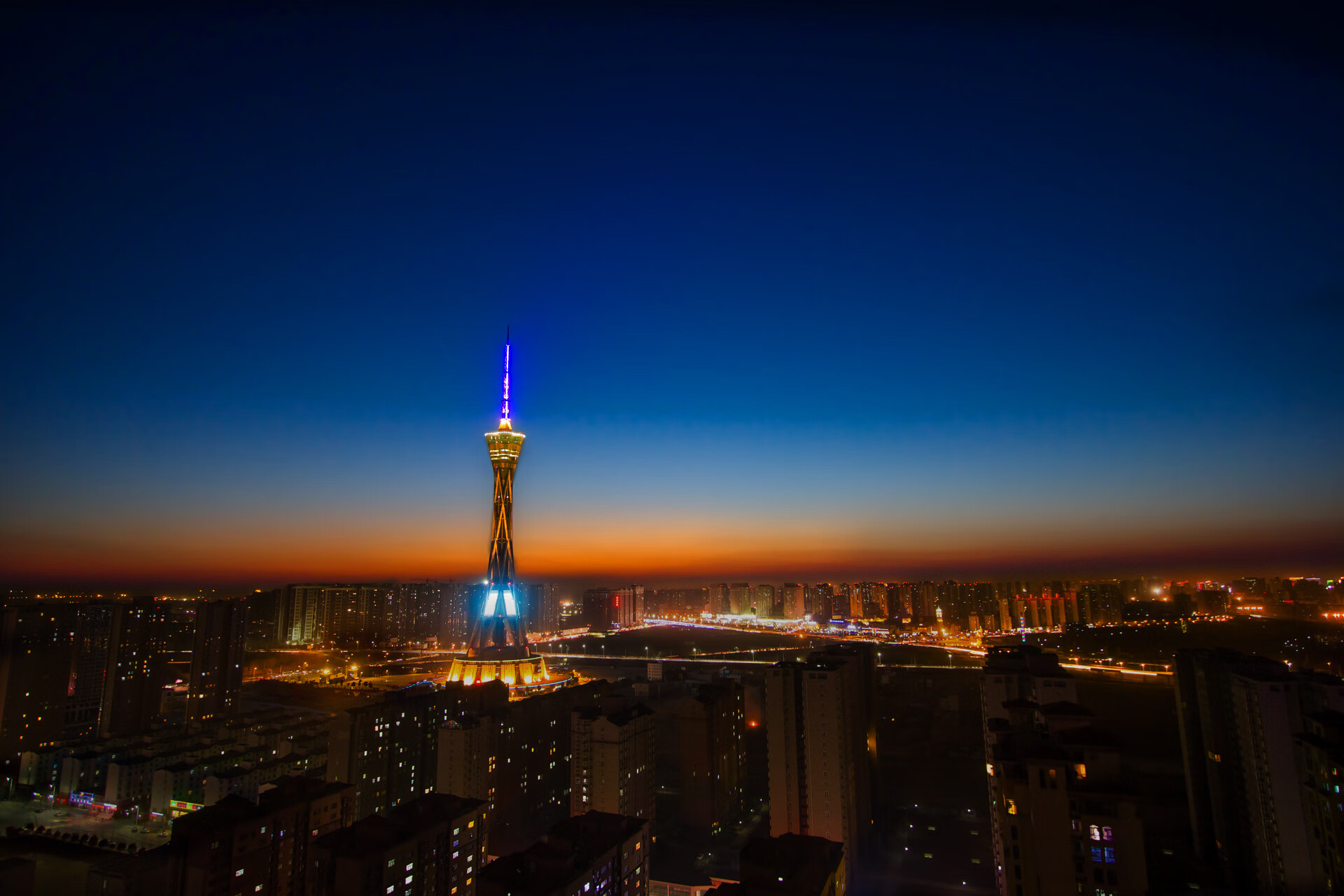 双线狂飙，欧冠的棋盘与NBA的星空