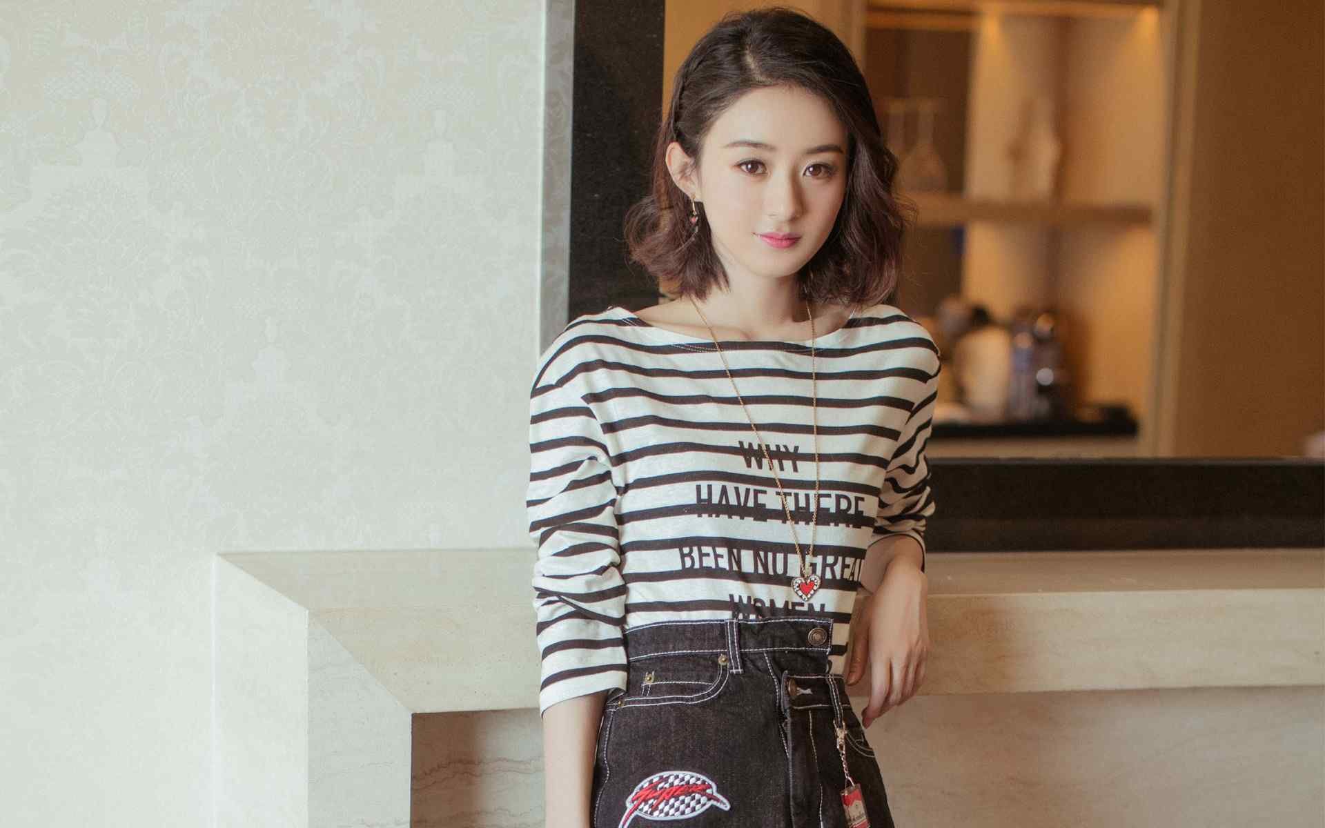 钢铁轰鸣与绿茵狂飙，当奔驰铁骑划破巴林夜空，蓝月军团踏平伊斯坦布尔天险