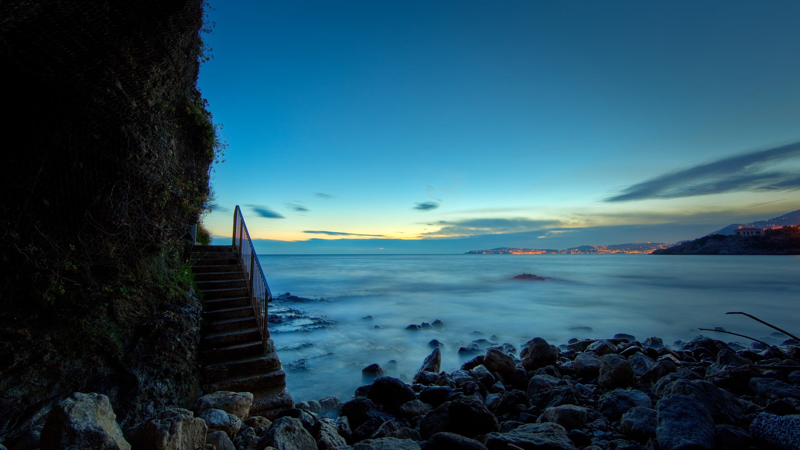 时空的哨音，当库尔图瓦筑起叹息之墙，枫叶国度于沙漠绽放